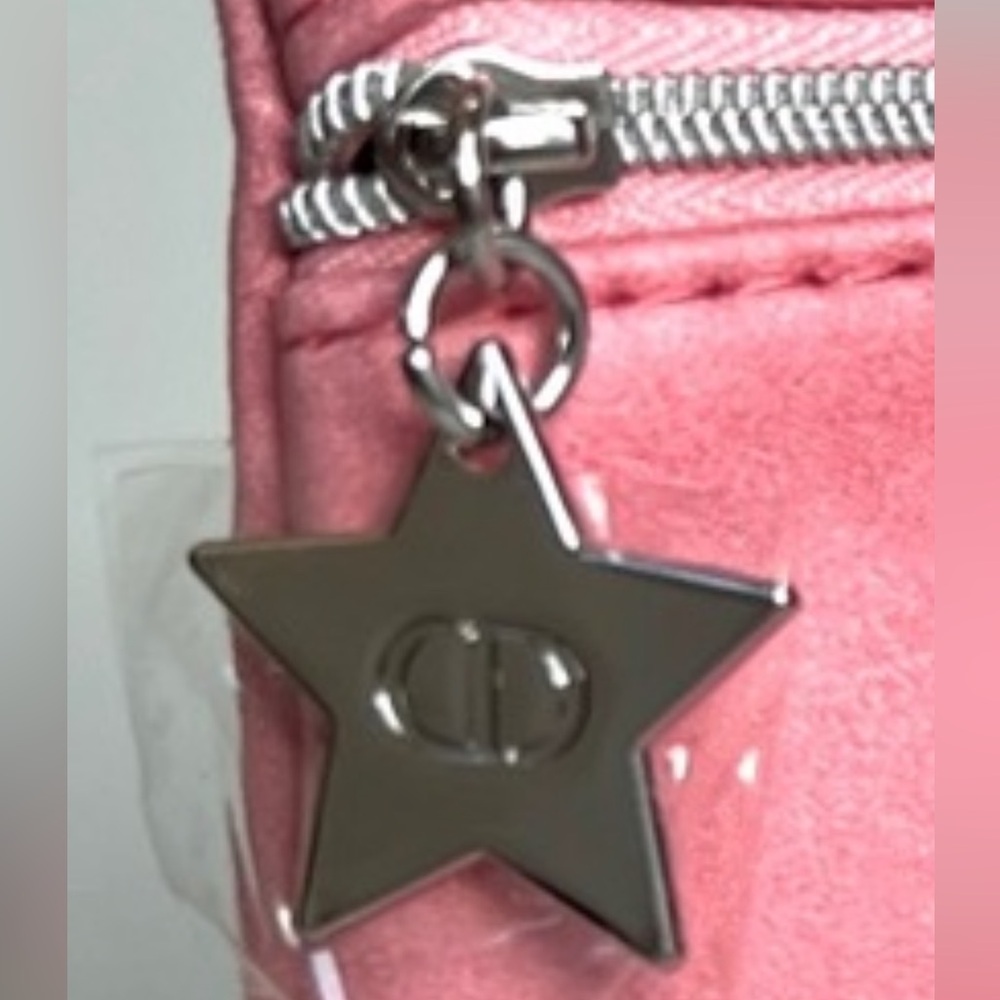 Dior Pink Pouch - Picture 3 of 7